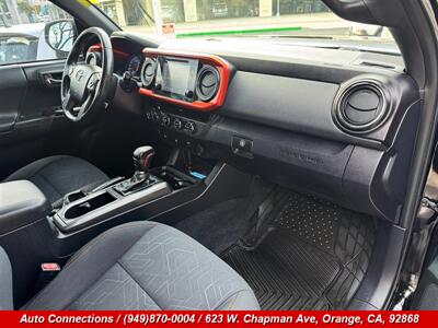 2017 Toyota Tacoma TRD Off-Road - Photo 9 - Orange, CA 92868