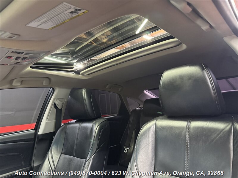 2017 Toyota Avalon Plus XLE Premium Touring Limited photo 19