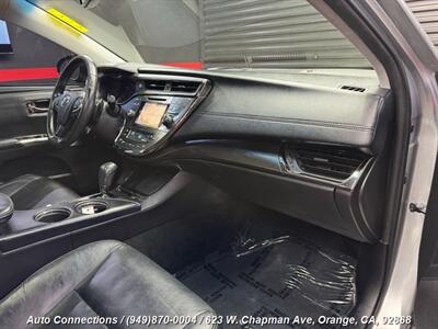 2017 Toyota Avalon Limited   - Photo 10 - Orange, CA 92868