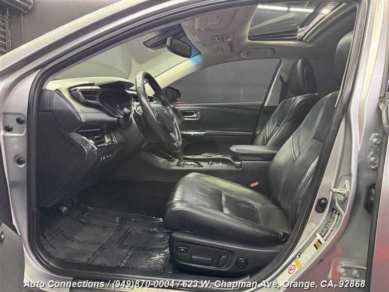 2017 Toyota Avalon Plus XLE Premium Touring Limited photo 4