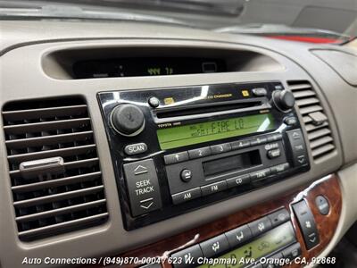 2004 Toyota Camry XLE V6   - Photo 16 - Orange, CA 92868