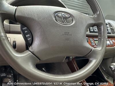 2004 Toyota Camry XLE V6   - Photo 13 - Orange, CA 92868