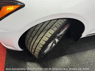 2015 Hyundai Genesis 3.8L   - Photo 41 - Orange, CA 92868