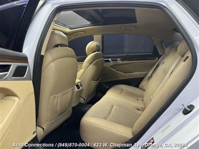 2015 Hyundai Genesis 3.8L   - Photo 9 - Orange, CA 92868