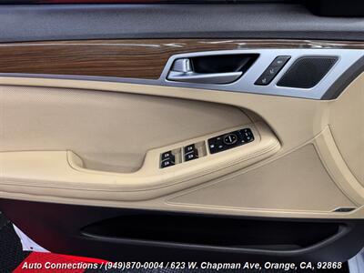 2015 Hyundai Genesis 3.8L   - Photo 25 - Orange, CA 92868