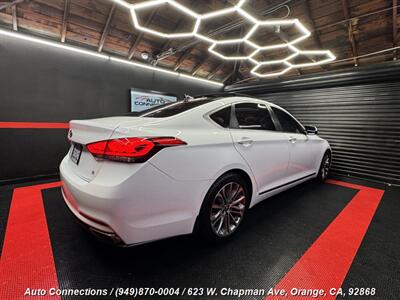 2015 Hyundai Genesis 3.8L   - Photo 3 - Orange, CA 92868