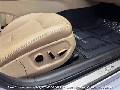 2015 Hyundai Genesis 3.8L   - Photo 31 - Orange, CA 92868
