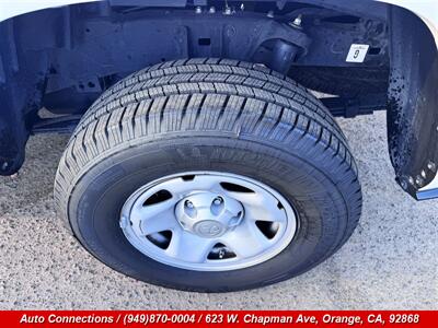 2023 Toyota Tacoma SR V6   - Photo 37 - Orange, CA 92868