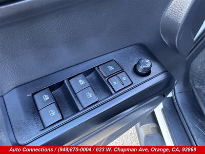 2023 Toyota Tacoma SR V6   - Photo 21 - Orange, CA 92868