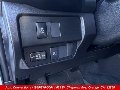 2023 Toyota Tacoma SR V6   - Photo 20 - Orange, CA 92868