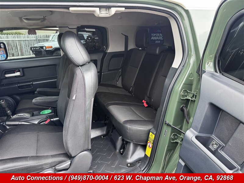 2013 Toyota FJ Cruiser - Photo 9 - Orange, CA 92868