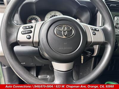 2013 Toyota FJ Cruiser - Photo 13 - Orange, CA 92868