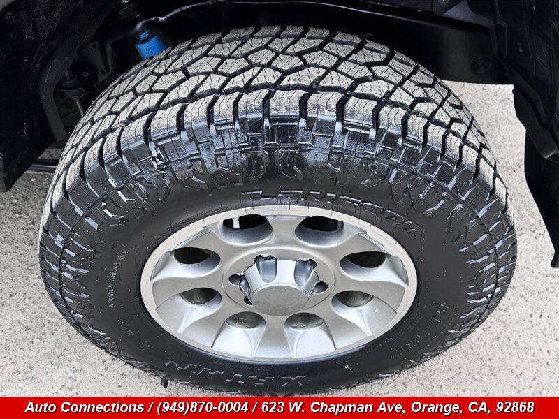 2013 Toyota FJ Cruiser - Photo 35 - Orange, CA 92868