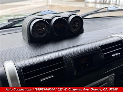 2013 Toyota FJ Cruiser - Photo 17 - Orange, CA 92868