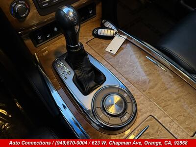 2014 INFINITI QX80   - Photo 16 - Orange, CA 92868