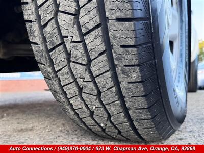2013 Toyota Tacoma PreRunner V6 - Photo 33 - Orange, CA 92868