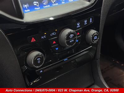 2014 Chrysler 300 Series S   - Photo 14 - Orange, CA 92868