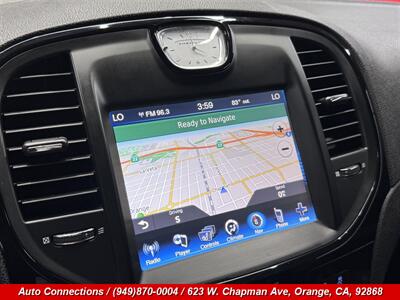 2014 Chrysler 300 Series S   - Photo 15 - Orange, CA 92868