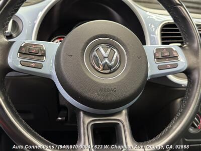 2013 Volkswagen Beetle-Classic 2.5L PZEV   - Photo 10 - Orange, CA 92868