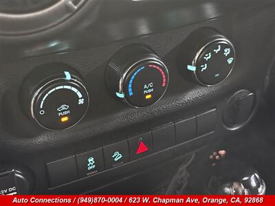 2014 Jeep Wrangler Sport - Photo 14 - Orange, CA 92868