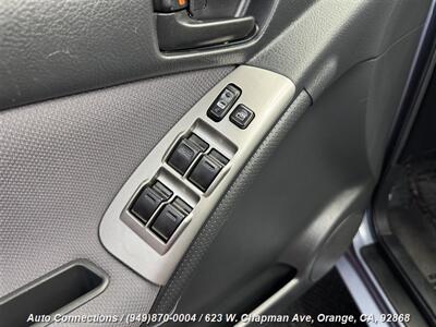 2006 Toyota Matrix   - Photo 19 - Orange, CA 92868