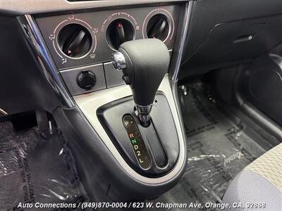 2006 Toyota Matrix   - Photo 14 - Orange, CA 92868