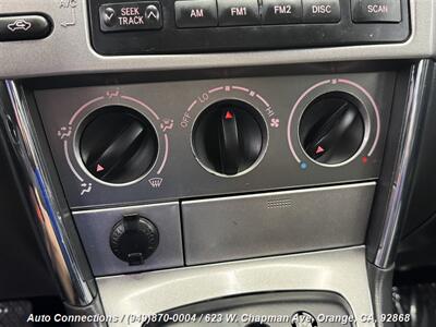 2006 Toyota Matrix   - Photo 15 - Orange, CA 92868