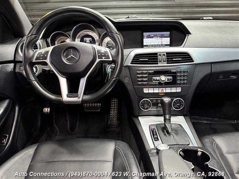 2015 Mercedes-Benz C-Class C250 Sport photo 12