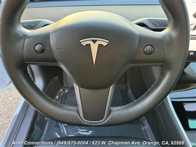 2019 Tesla Model 3 Standard Range   - Photo 12 - Orange, CA 92868