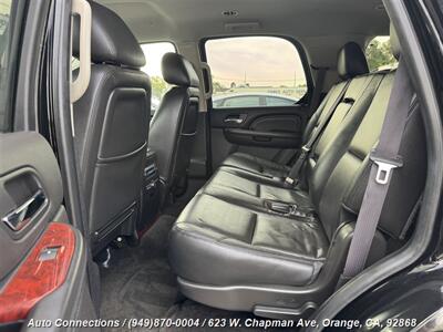 2013 Cadillac Escalade   - Photo 9 - Orange, CA 92868