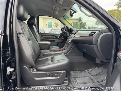 2013 Cadillac Escalade   - Photo 7 - Orange, CA 92868