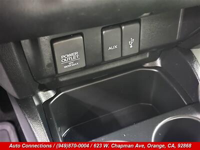 2015 Honda Fit LX   - Photo 15 - Orange, CA 92868