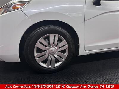 2015 Honda Fit LX   - Photo 28 - Orange, CA 92868