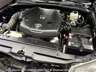 2005 Toyota 4Runner SR5   - Photo 23 - Orange, CA 92868