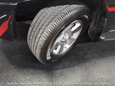2005 Toyota 4Runner SR5   - Photo 28 - Orange, CA 92868