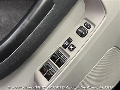 2005 Toyota 4Runner SR5   - Photo 20 - Orange, CA 92868