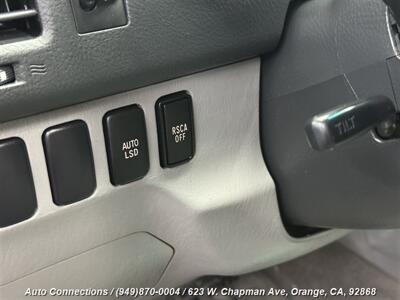 2005 Toyota 4Runner SR5   - Photo 18 - Orange, CA 92868