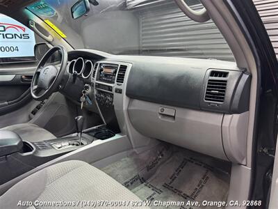 2005 Toyota 4Runner SR5   - Photo 10 - Orange, CA 92868