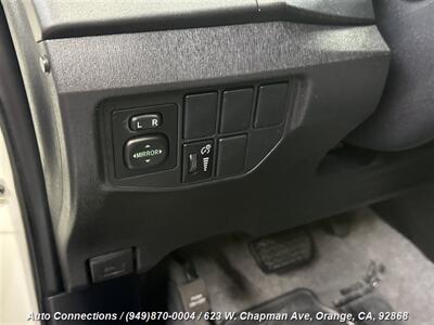 2012 Toyota Prius Two   - Photo 19 - Orange, CA 92868