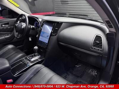 2014 INFINITI QX70 - Photo 10 - Orange, CA 92868