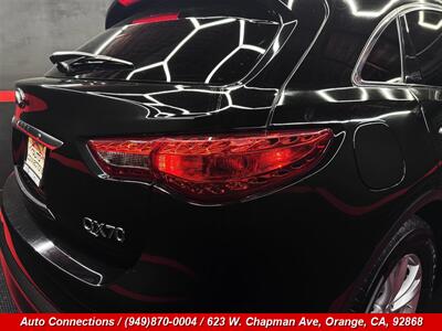 2014 INFINITI QX70 - Photo 32 - Orange, CA 92868