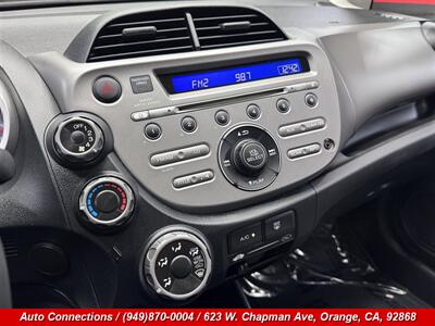 2013 Honda Fit   - Photo 15 - Orange, CA 92868