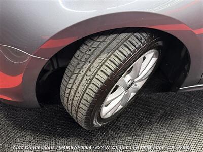 2012 Volkswagen Jetta SE PZEV   - Photo 32 - Orange, CA 92868