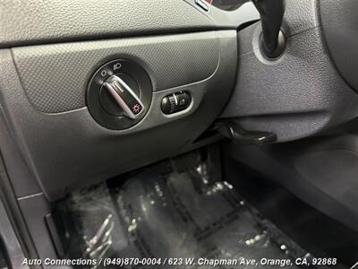 2012 Volkswagen Jetta SE PZEV   - Photo 21 - Orange, CA 92868