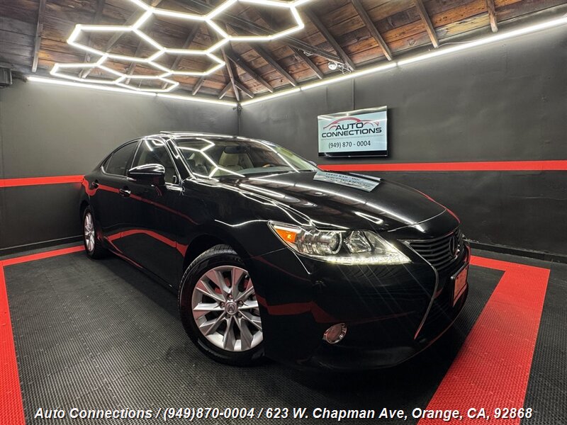 2014 Lexus ES 300h - Photo 1 - Orange, CA 92868