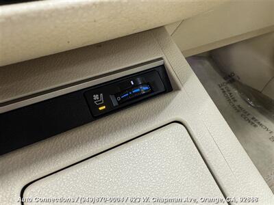 2014 Lexus ES 300h   - Photo 21 - Orange, CA 92868