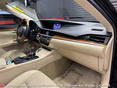 2014 Lexus ES 300h   - Photo 10 - Orange, CA 92868