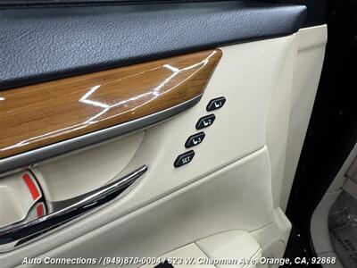 2014 Lexus ES 300h   - Photo 30 - Orange, CA 92868