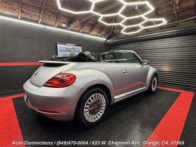 2013 Volkswagen Beetle Convertible 2.5L PZEV - Photo 4 - Orange, CA 92868