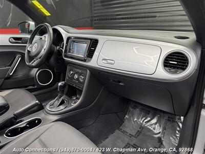 2013 Volkswagen Beetle Convertible 2.5L PZEV - Photo 14 - Orange, CA 92868